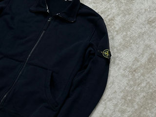 stone island foto 2