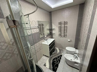 Apartament cu 4 camere, 150 m², Râșcani, Chișinău foto 3