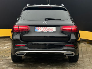 Mercedes GLC foto 13