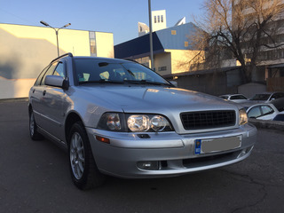 Volvo V40 foto 2