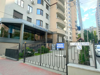 Apartament cu 3 camere, 82 m², Centru, Chișinău
