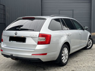 Skoda Octavia foto 9