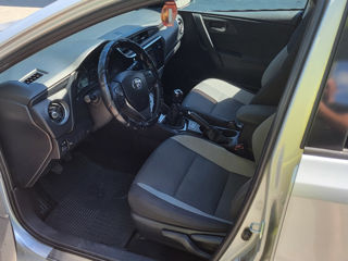 Toyota Auris foto 4