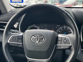 Toyota Highlander foto 8