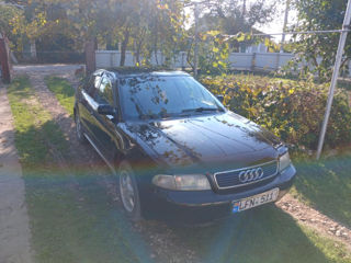 Audi A4 foto 2