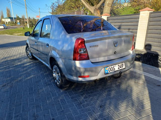 Dacia Logan foto 5