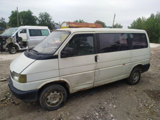 Разборка (Dezmembrarea) VW T4 1.9 1994г по запчастям foto 2