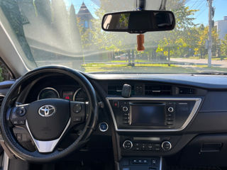 Toyota Auris foto 7