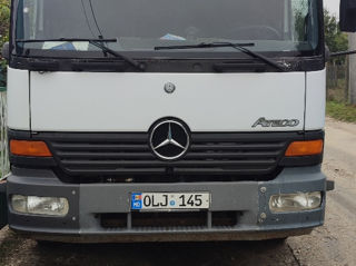 Mercedes 13.23 foto 1