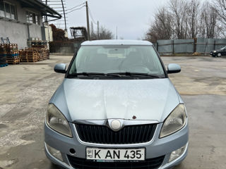 Skoda Fabia foto 2