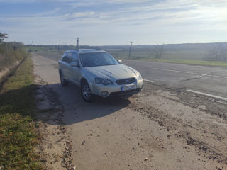 Subaru Outback foto 1