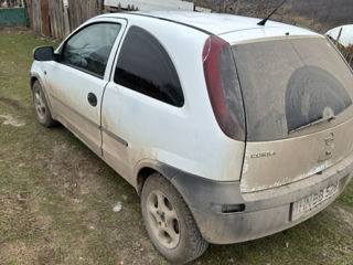 Opel Corsa foto 3