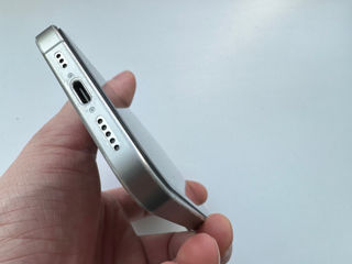 Apple iPhone 15 Pro 512ГБ 60 циклов зарядки+3 новых чехла и стекло защитное -задняя часть в пленке foto 5