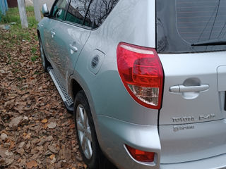 Toyota Rav 4 foto 3