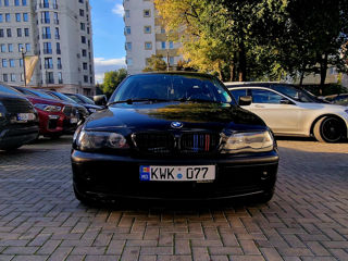 BMW 3 Series foto 1