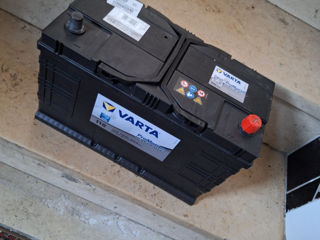 Varta 12v 110ah 680a