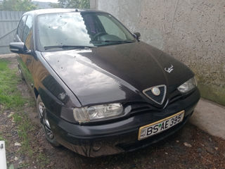 Alfa Romeo 146 foto 4