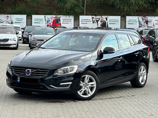 Volvo V60 foto 3