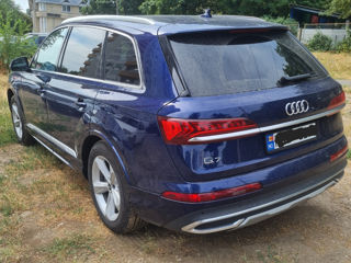 Audi Q7 foto 1