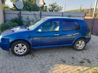 Volkswagen Golf foto 1