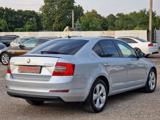 Skoda Octavia foto 6