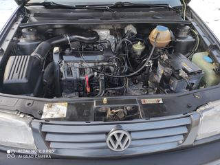 Volkswagen Vento foto 10