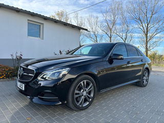 Mercedes E-Class foto 2