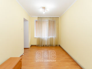 Apartament cu 3 camere, 100 m², Buiucani, Chișinău foto 10