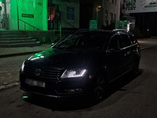 Volkswagen Passat foto 1