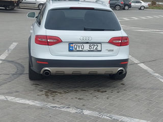 Audi A4 Allroad foto 2