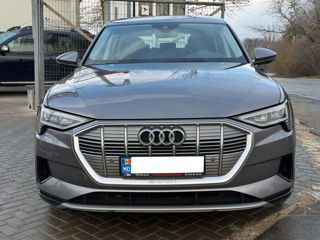 Audi e-tron foto 3