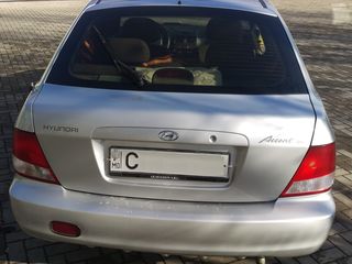 Hyundai Accent foto 4