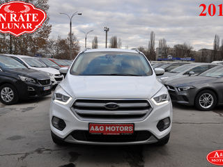 Ford Kuga foto 2