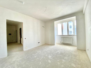 Apartament cu 2 camere, 70 m², Buiucani, Chișinău foto 3