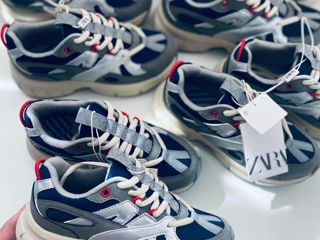 32raz Zara Geox