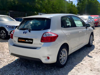 Toyota Auris foto 5