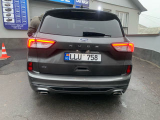 Ford Kuga foto 3