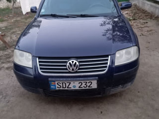 Volkswagen Passat foto 3