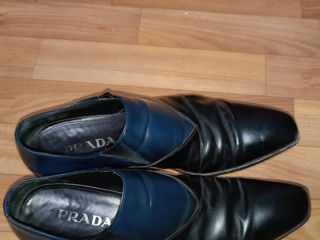 Pantofi Prada foto 2