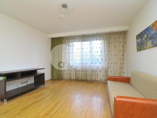 Apartament cu 3 camere, seria 143,  Buiucani, 44900 € ! foto 3