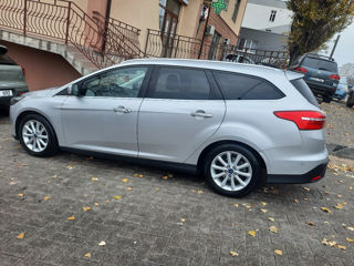 Ford Focus foto 2