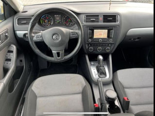 Volkswagen Jetta foto 4