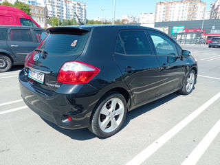 Toyota Auris foto 2