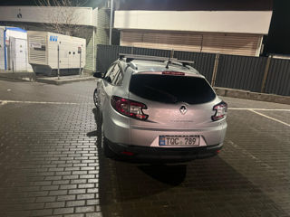 Renault Megane foto 2