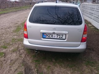 Opel Astra foto 3