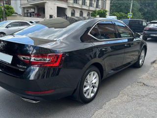 Skoda Superb foto 3