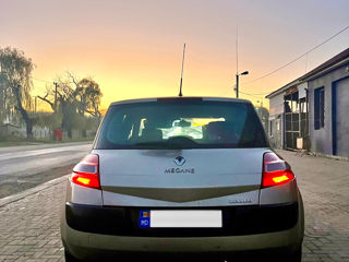 Renault Megane foto 4