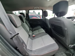 Renault Grand Scenic foto 12