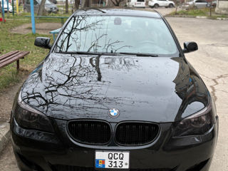 BMW 5 Series foto 3