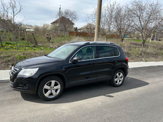 Volkswagen Tiguan foto 2